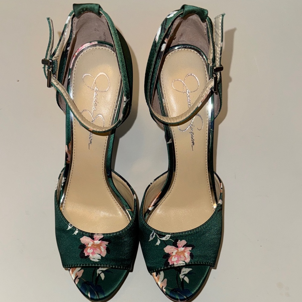 Jessica Simpson Dark Green Floral Heels